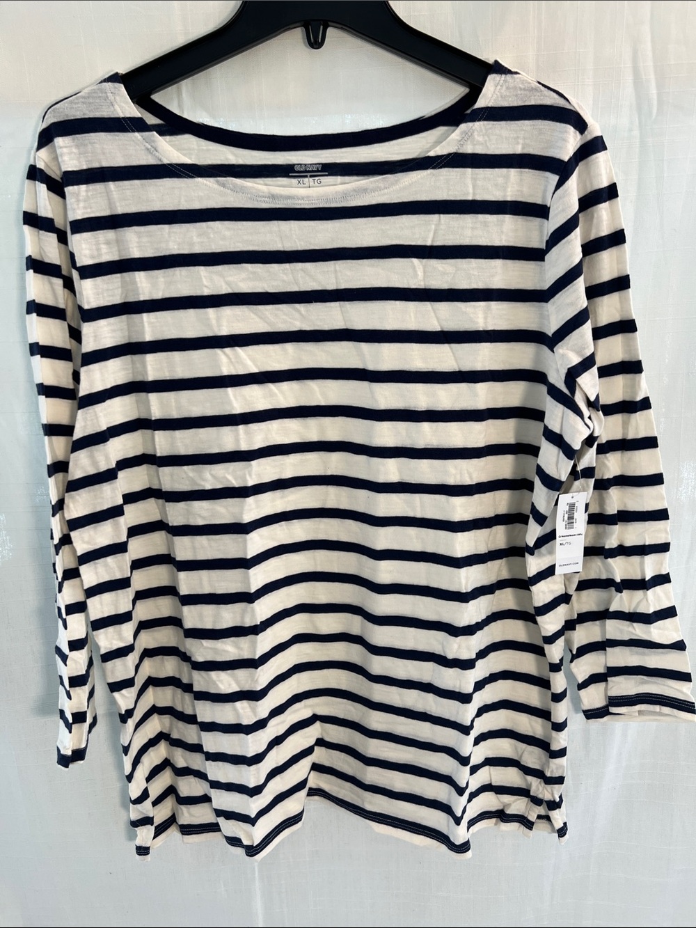 Old Navy White and Navy Striped Long Sleeve Cotton Tee